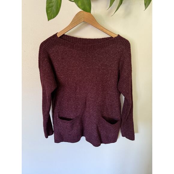 Abercrombie & Fitch Women's Burgundy Pullover Sweater Size Small- Front Pockets - Picture 1 of 6